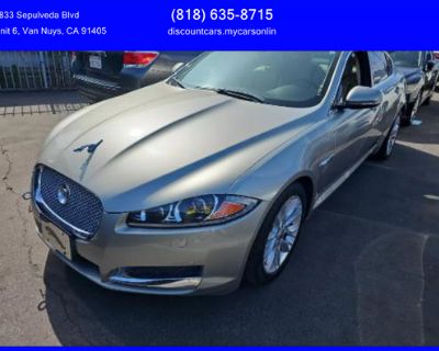 2013 Jaguar XF XF Sedan 4D