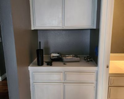 Adriana blow (Has a House) on iROOMit. Room in the 2 Bedroom 1BA House...