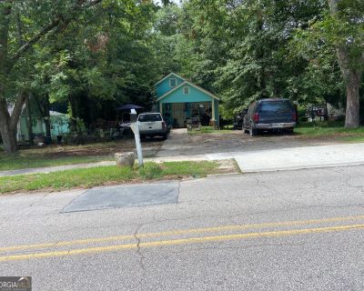 Year Built 1930 Bedroom Multi-Family For Sale in Winder, GA