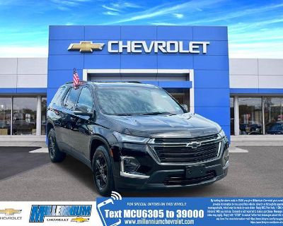 Used 2023 Chevrolet Traverse LT Leather