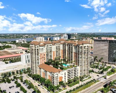 1 Bedroom 1BA 755 ft Furnished Pet-Friendly House For Rent in West Palm Beach, FL