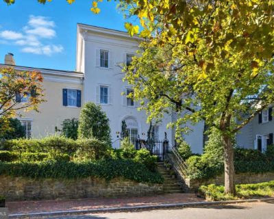 3308 R Street NW. DC is home to great food, cultural diversity, and endless opportunities for inspiration. Patio / balcony Hardwood floors Dishwasher Carport Recently renovated Elevator Unit Amenities bathtub dishwasher fireplace garbage disposal hardwood floors ice maker oven patio / balcony range refrigerator recently renovated Property Amenities carport elevator parking hot tub. 6 Bedroom. 6...