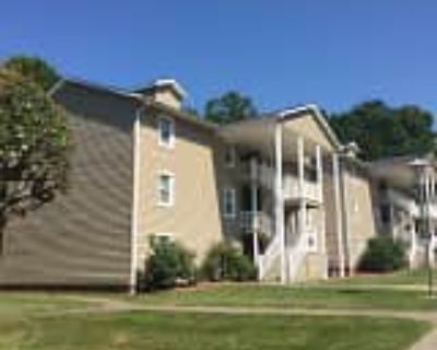 2 Bedroom 2BA Apartment For Rent in Wilkesboro, NC Woodfield Oaks Apartments