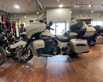 2023 Indian Motorcycle Roadmaster Dark Horse Touring O'Fallon, IL