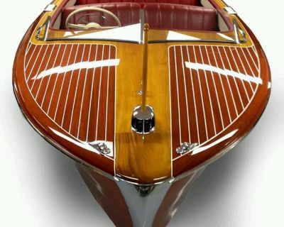 Full Detail CALL ROGER SEBRING 712-262-3725 Gentle
Hand Wash. Clean Wheels & Wheel Wells. Clean Engine
Bay. Clean Door, Trunk & Hood Jambs. Thorough
Vacuuming. Shampoo Door Panels, Headliner, All
Carpets & Floor Mats. Clean Seat Rails. Clean &
Recondition All Leather. Detail Dash & Vents. Claybar
Paint. 2-Stage Machine Polish with Swirl Removal,
Hand Wax with 2-Coats of Carnauba Paste Wa...