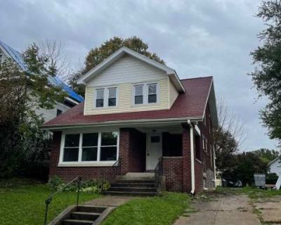 3 Bedroom 1BA 0 ft Apartment For Rent in Erie, PA