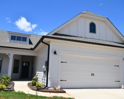 3 Bedroom 2BA 1850 ft Apartment For Rent in Madison, AL