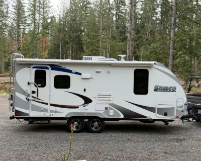 2019 Lance 1995 Travel Trailer