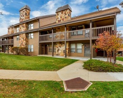 2 Bedroom 2BA 912 ft Furnished Condominium For Sale in EDEN, UT