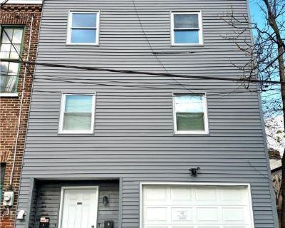 2 Bedroom 1BA 1200 ft Apartment For Rent in Allentown, PA