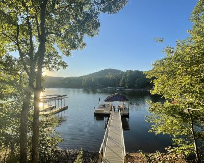 4 Bedroom 3BA House Vacation Rental in Talend Place on Lake Chatuge, Hiawassee, GA