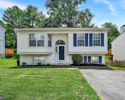 4 Bedroom 2BA 1684 ft Single Family House For Sale in Baltimore, MD