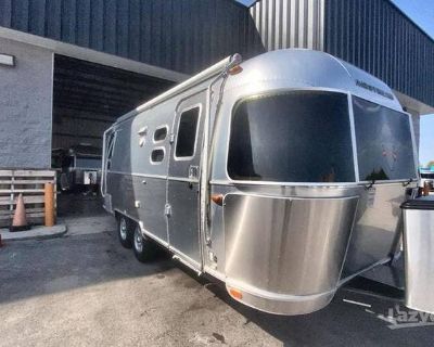 2019 Airstream Flying Cloud 23CB For Sale by Dealer in Knoxville, Tennessee