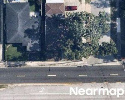 3 Bed 2 Bath Preforeclosure Property in Orlando, FL 32804 - E Princeton St