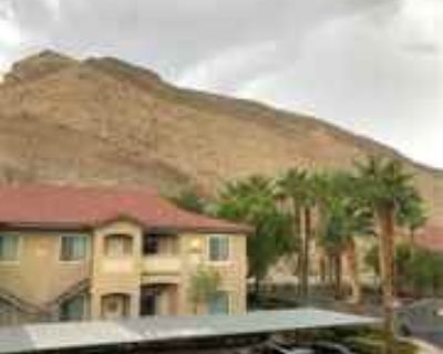 2 Bedroom 1BA 1,054 ft Furnished Apartment For Rent in Las Vegas, NV