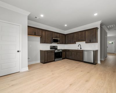 3 Bedroom 2BA 1804 ft Townhouse For Sale in Murfreesboro, TN