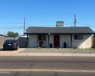 2 Bedroom 1BA 936 ft Single Family Home For Sale in PHOENIX, AZ