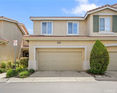 3 Bedroom 2BA 1684 ft Townhouse For Sale in Saugus, CA