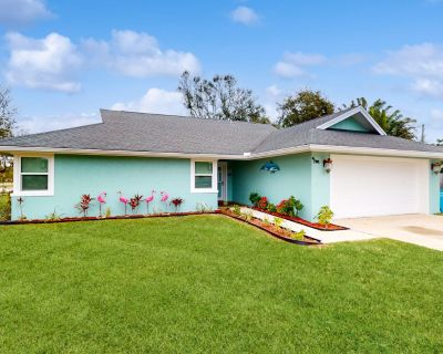 3 Bedroom 2BA House Vacation Rental in Flamingo Lane, Cape Canaveral, FL