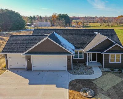 4 Bedroom 3BA 2886 ft Single Family House For Sale in Goshen, IN