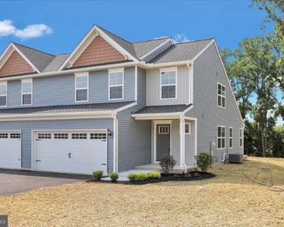 3 Bedroom 3BA 1689 ft Apartment For Rent in West Wyomissing, PA