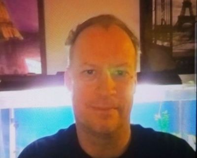 David - Needs a House on iROOMit or a Room