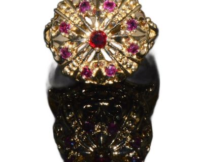 Vintage 1979 Franklin Mint 18K solid gold ruby crown fleur-de-lis ring. This finely crafted 18K solid gold dome ring features natural round brilliant cut rubies in raised prong settings, surrounded with filigree beaded and fleur-de-lis designs all around. This high desirable collectors ring is accented with gorgeous filigree designs meticulously made in solid 18K gold. The beaded, twisted wire,...