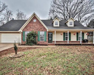 3 Bedroom 2BA 1400 ft Single Family Home For Sale in BRIGHTON, TN