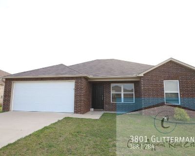 3 Bedroom 2BA 1350 ft Pet-Friendly Single-family home For Rent in Jonesboro, AR