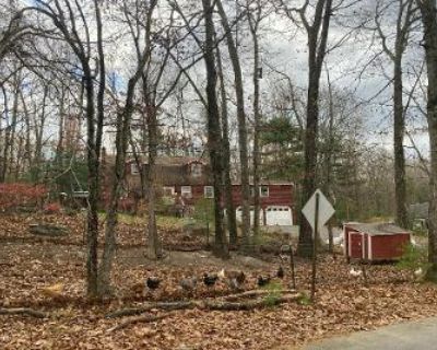4 Bed 2 Bath Foreclosure Property in Townsend, MA 01469 - N End Rd