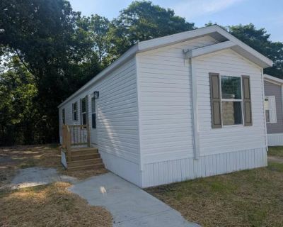 2 Bedroom 2BA 896 ft Mobile Home For Rent in Indianapolis, IN