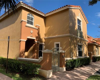 4 Bedroom 3BA 1546 ft Townhouse For Rent in Miami Lakes, FL