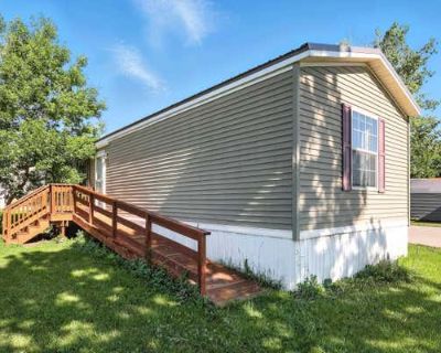 3 Bedroom 2BA 1280 ft Manufactured Home For Sale in SUMMERSET, SD