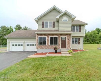 5 Bedroom 3BA 2160 ft Single Family Home For Sale in BROADALBIN, NY