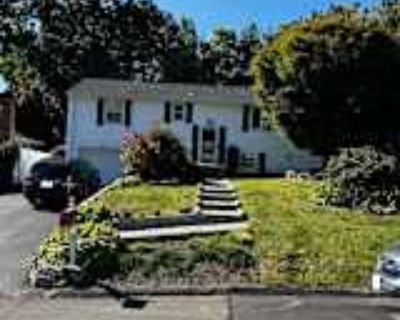 2 Bedroom 1BA Apartment For Rent in Norwalk, CT 3 Silent Grove Ct unit 2