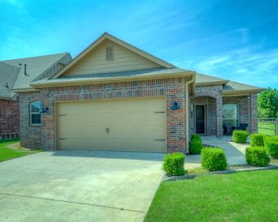 3 Bedroom 2BA 1650 ft Apartment For Rent in Coweta, OK
