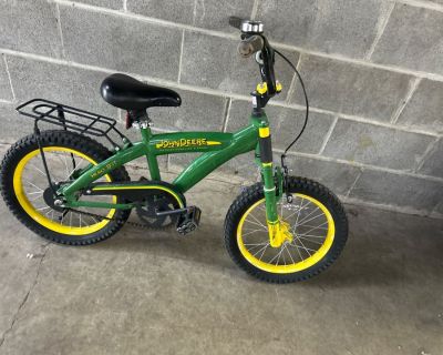 M53 John Deere Kids Bicycle 16 Inch, Green/Yellow