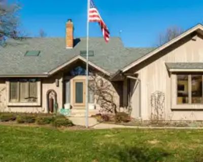 1 Bedroom 2BA 1700 ft Condo For Rent in Sycamore, IL