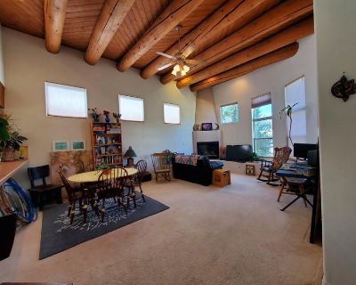 Furnished Room for Rent - Luxurious Large Artisan Home in Premiere Neighborh