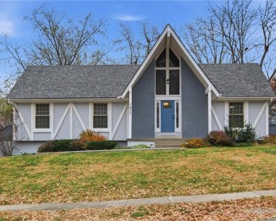 4 Bedroom 3BA 2722 ft Single Family House For Sale in Lees Summit, MO