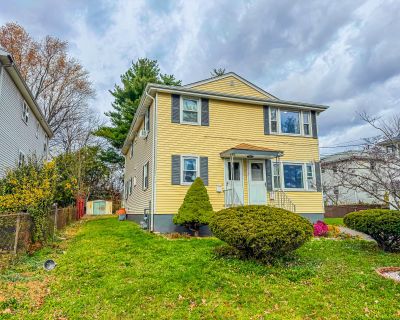 3 Bedroom 1BA 1170 ft Apartment For Rent in New Britain, CT