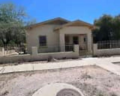 3 Bedroom 1BA 1250 ft² House For Rent in Tucson, AZ 346 E 18th St