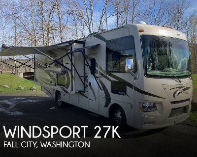 2015 Thor Motor Coach 27K For Sale by Dealer in Fall City, Washington