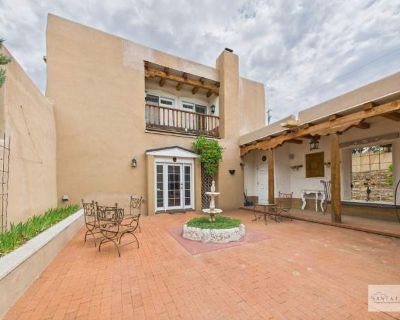3 Bedroom 2.5BA 3300 ft Furnished Apartment For Rent in Santa Fe, NM