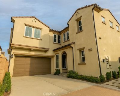 4 Bedroom 3BA 2007 ft House For Rent in Porter Ranch, CA
