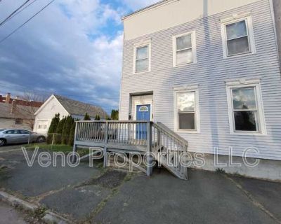 2 Bedroom 1BA 1167 ft Pet-Friendly Apartment For Rent in Watervliet, NY