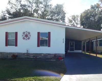 3 Bedroom 2BA 1440 ft Mobile Home For Sale in Lakeland, FL