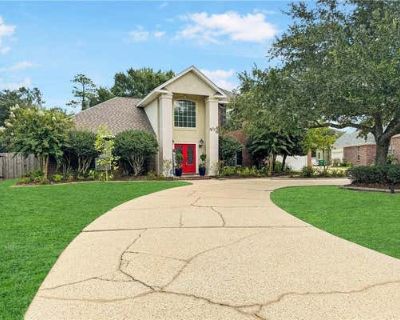 4 Bedroom 4BA 3190 ft Single Family Home For Sale in SLIDELL, LA
