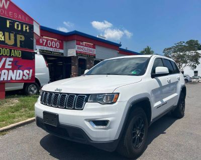 Used 2018 Jeep Grand Cherokee Laredo