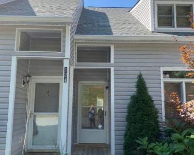 2 Bedroom 2BA 0 ft Furnished Pet-Friendly Apartment For Rent in Watauga County, NC